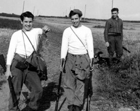 Auf der Jagd in Luxemburg. Buel ist der Rechte.