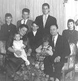 Eines der offiziellen Familienbilder ca. 1958: Johanna, Katherina, Waltraud, Bernhard, Hedwig, Thomas, Karl, Adelheid