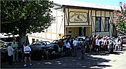 Fast die halbe Reisegruppe war in Tannenberg untergebracht. Aber da sind ja auch noch die Wirtsleute dabei!