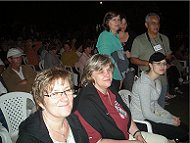 unsere eigenen Leute, Monika Bhrer, Roswitha Schillinger, Anne Schnurr, dahinter Mendietas