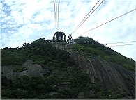 Mittelstation kommt in Sicht. Dort heit es umsteigen.